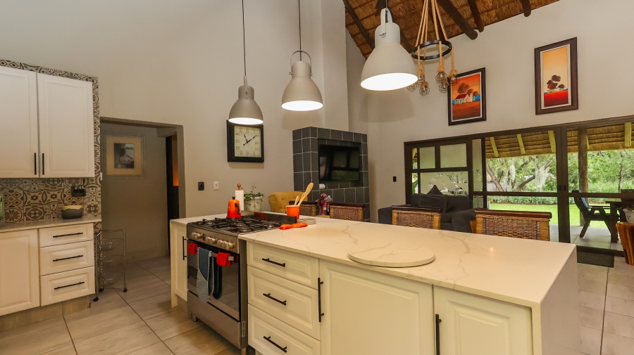 2 Bedroom Property for Sale in Lakeland North West